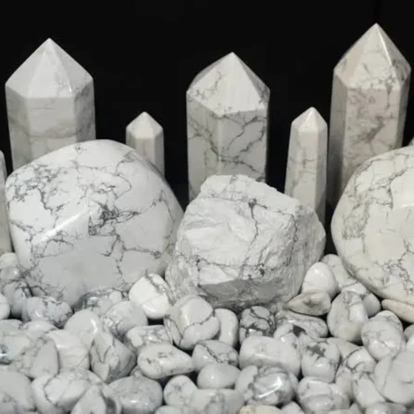 Howlite Blue: Your Guide to Calm, Grounding & Emotional Clarity
