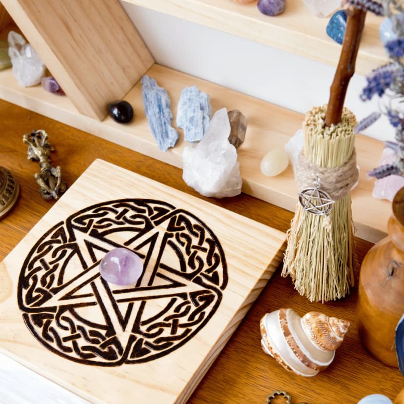 Choosing Crystals: A Simple Guide for Beginners | Crystal Cove
